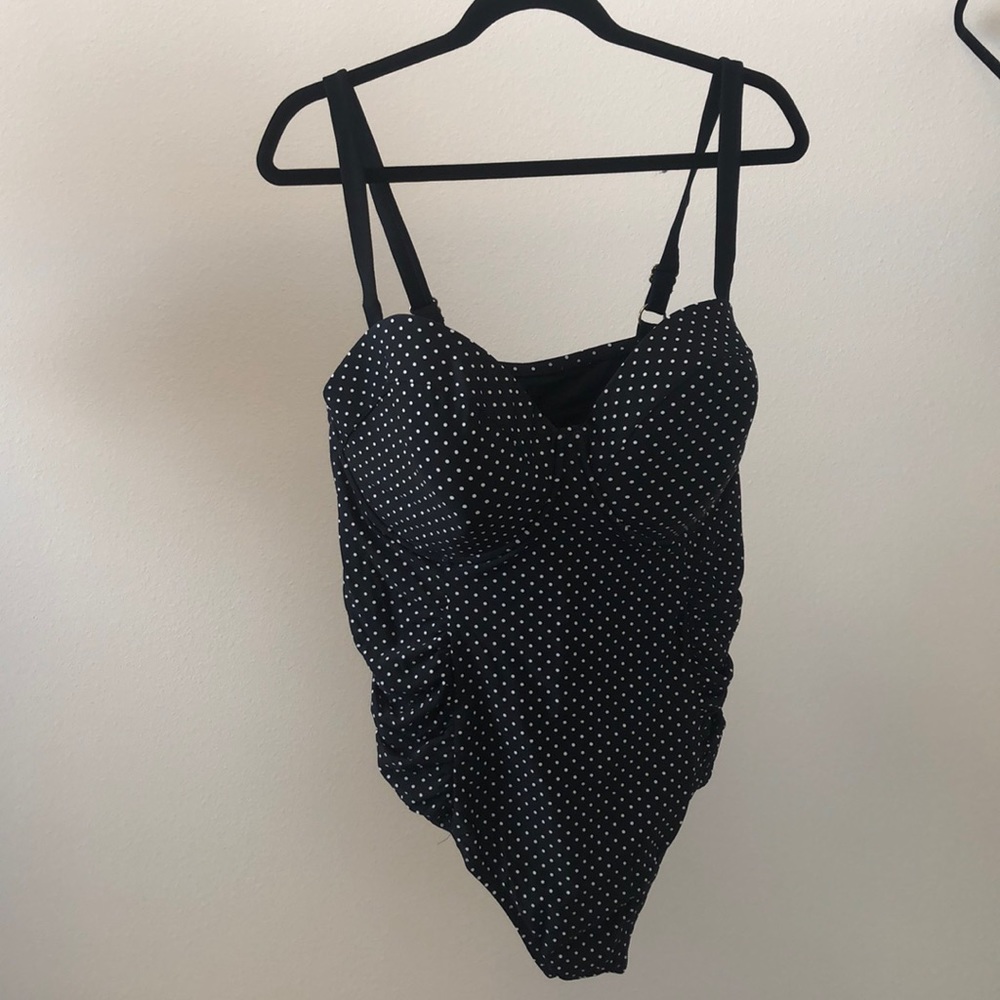 One piece swimsuit